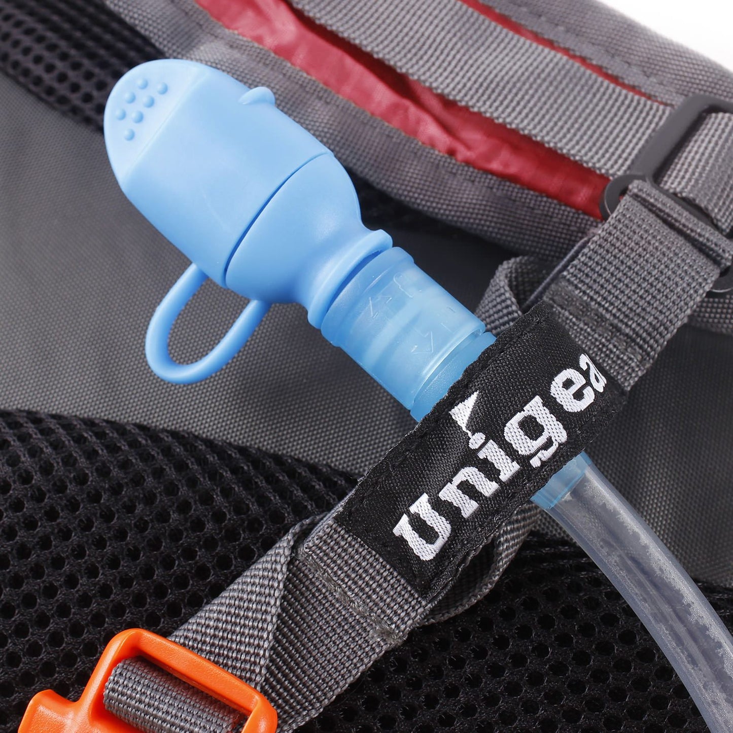 Stay Hydrated with the Unigear Hydration Bladder – Perfect for Your Next Adventure!